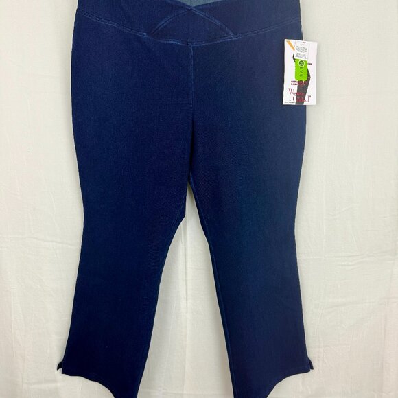 Women with Control Crop Pants Tummy Control Bue Jeans. NWT. Size US 22WP - Picture 1 of 14
